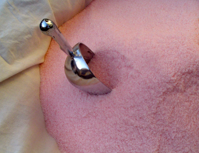 Tub of Bubbly - Satiny Soft Bath Powder - 16 oz